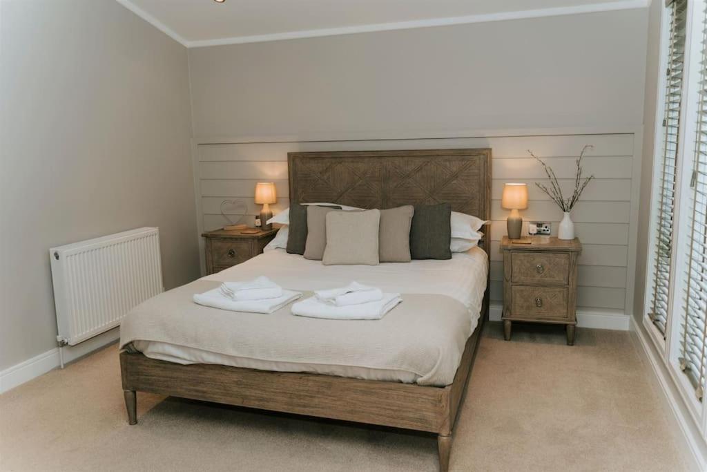 Casa Di Lusso Luxury Lodge Woodhall Spa Bagian luar foto